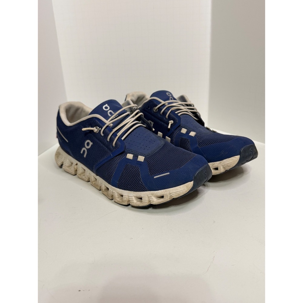 On Cloud Running Shoes Navy Blue White Women W10 59.98901 Swiss Engineering